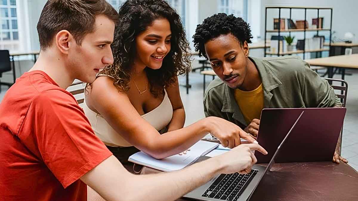 España arranca 2026 con subsidio de desempleo de 1,200 €: cómo pedirlo sin complicaciones